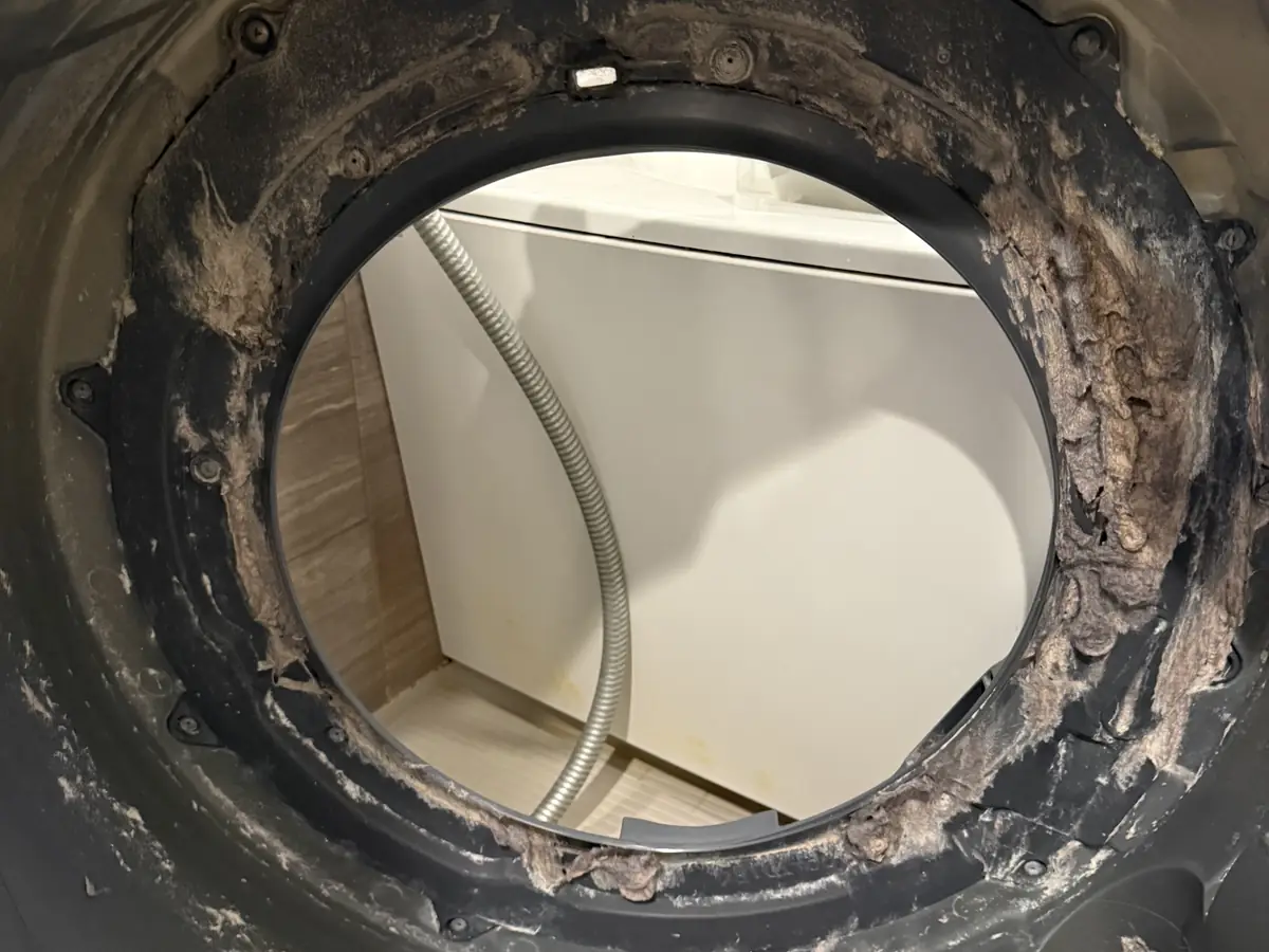 ドラム式洗濯機の作業前